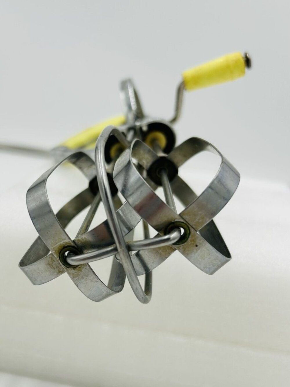 Turner & Seymour Yellow Handle 10.5" Egg Beater Hand Mixer Stainless Steel Vtg - Picture 7 of 7